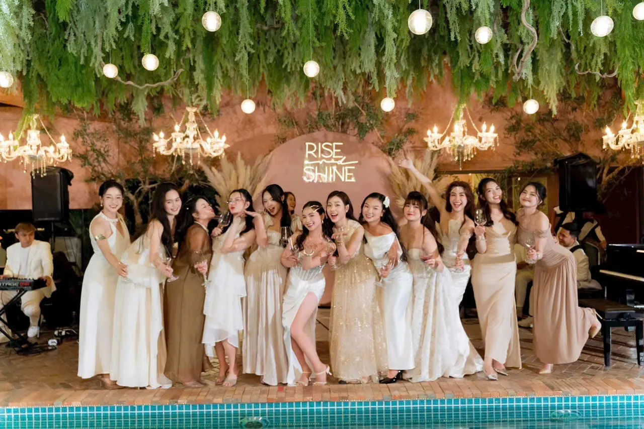 Đang làm việc tại D’Sun